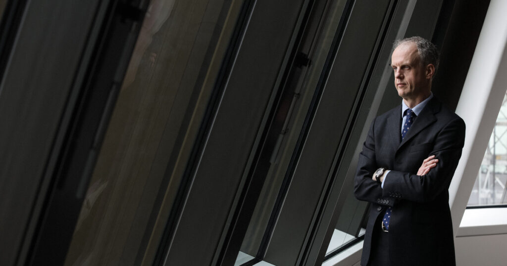 Impax AM banks on acquisitions as outflows continue