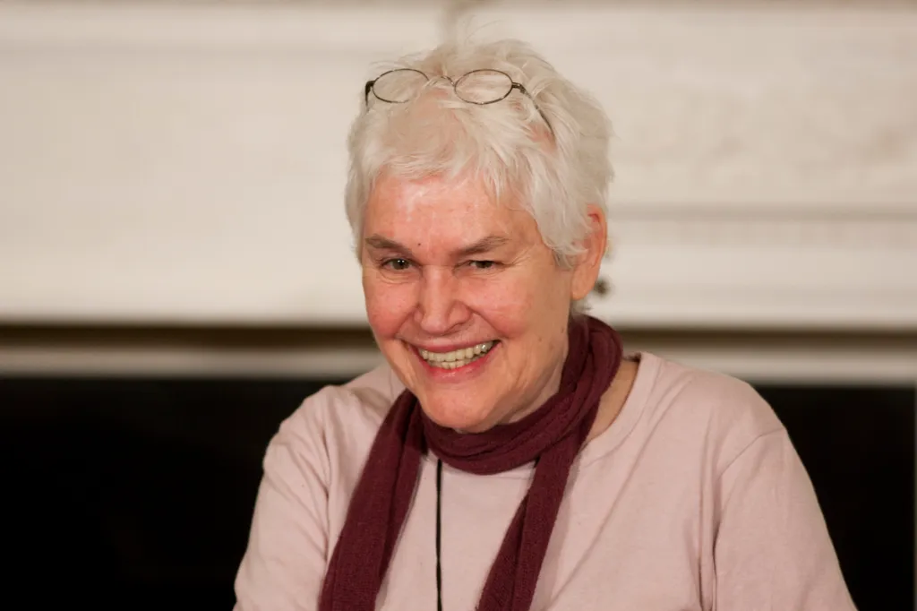 Alison Knowles, Fluxus Artist Who Spun Art from the Everyday, Dies at 92