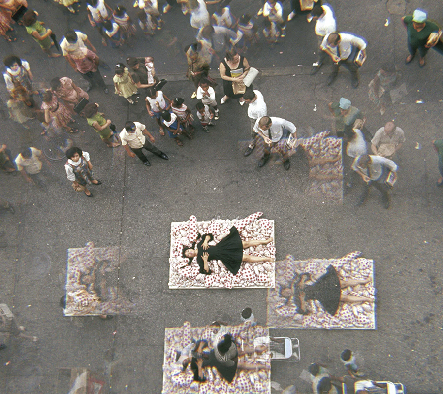 Fighting Woman - Painting Girl