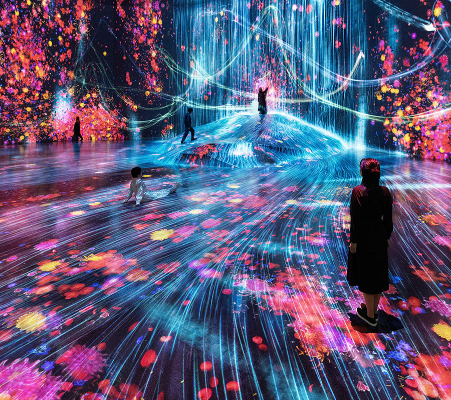 Universe of Water Particles on a Rock where People Gather_01_Azabudai