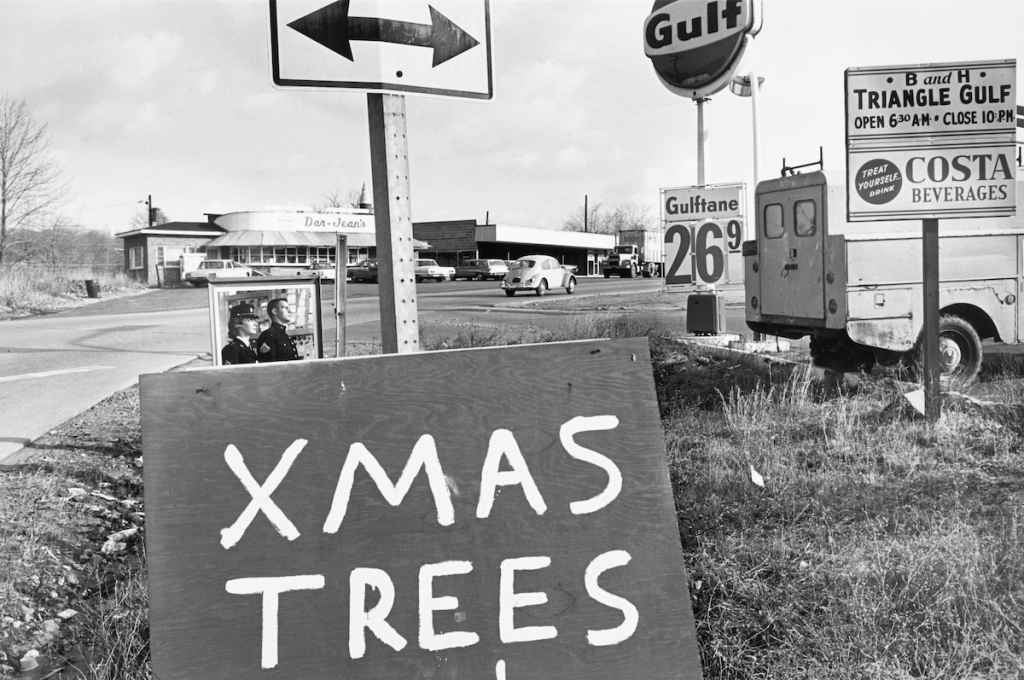 Christmas Through the Eyes of Photographer Lee Friedlander