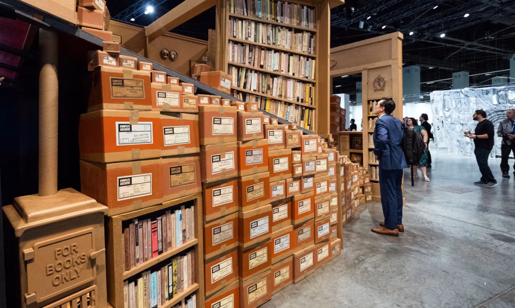 Comment | The worlds of analogue and digital art may be splintering – The Art Newspaper