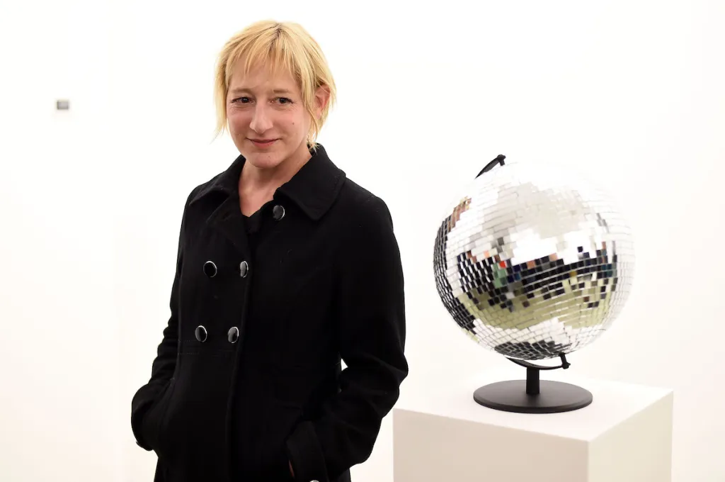 Ceal Floyer, Artist Whose Sculptures Bend the Mind and Confuse the Eye, Dies at 57