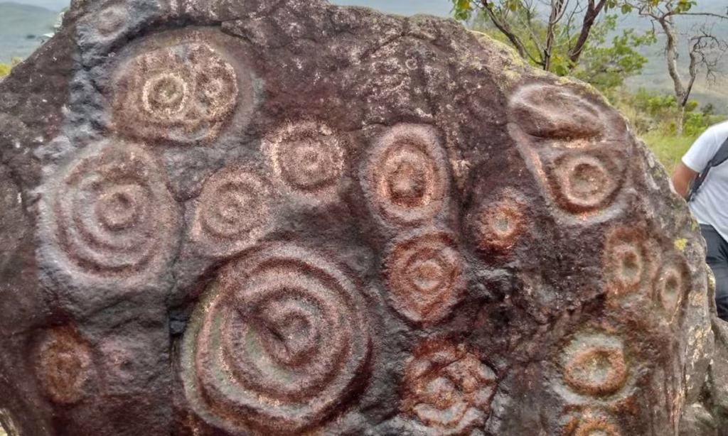 Claims of 8,000-year-old petroglyph’s discovery in Venezuela raise questions about scientific rigour and Indigenous custodianship – The Art Newspaper