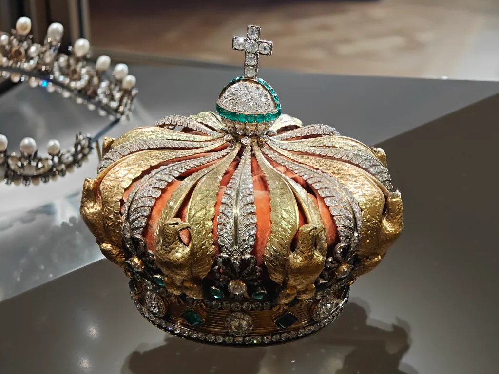 Empress Eugénie’s Damaged Crown to Be Restored After Louvre Heist