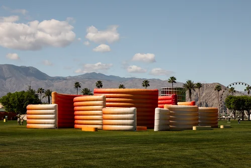 Coachella 2026 features massive maze art installation by Sabine Marcelis, among others.