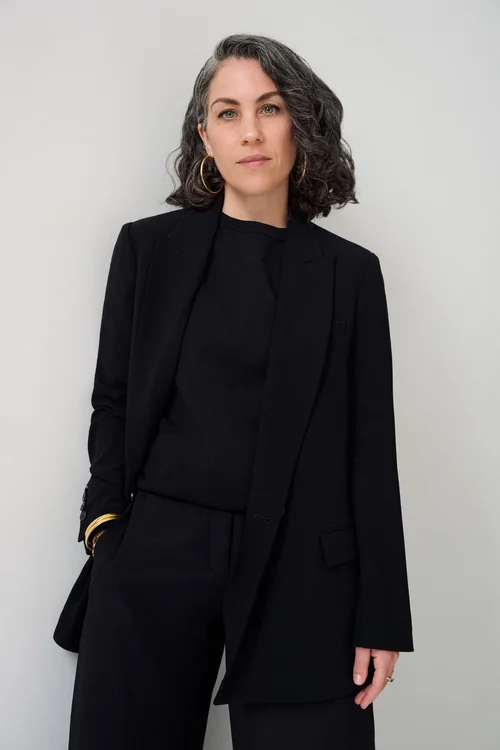 Art Basel appoints Wassan Al-Khudhairi artistic director of 2027 Qatar fair.