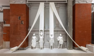 With new Costume Institute exhibition and galleries, the Met makes powerful statement about fashion’s place in museums – The Art Newspaper
