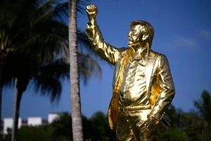 Evangelical Pastor Says Comparing 22-Foot Gold Trump Statue to ‘Golden Calf’ Is ‘Blasphemy’