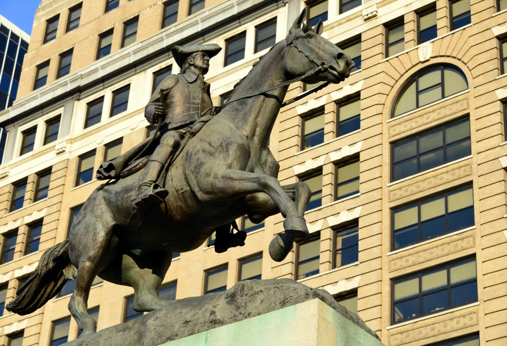 Trump Reinstalls Monument to Founding Father, Slave Owner Removed in 2020
