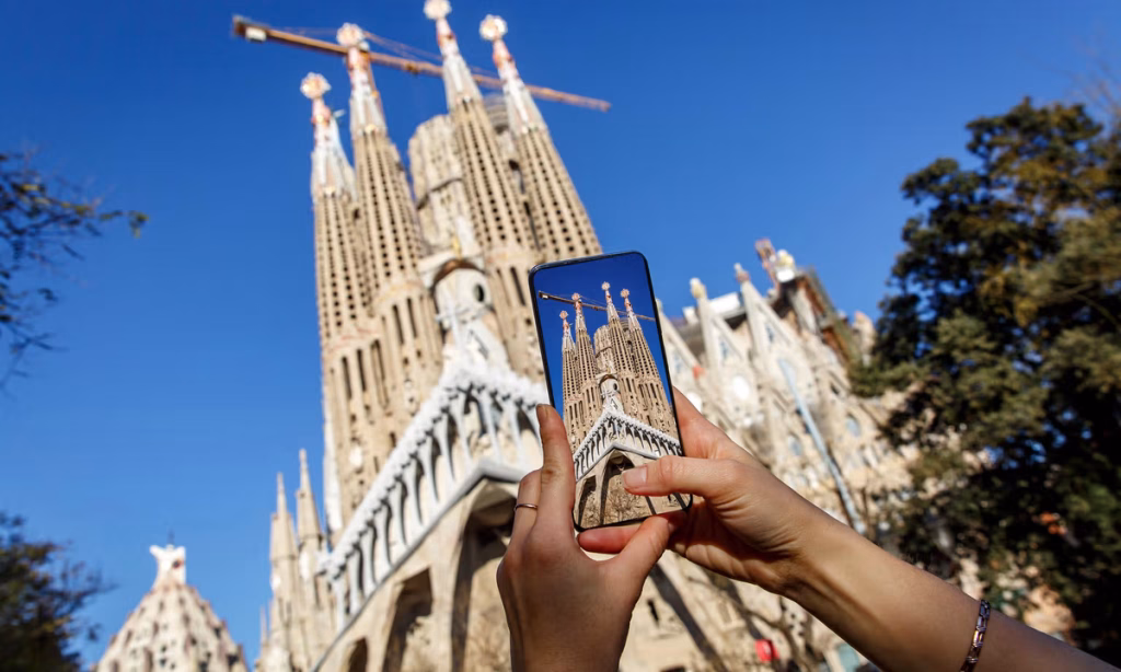Gaudí goes viral: TikTok partners with Sagrada Familia to livestream inauguration of finished tower – The Art Newspaper