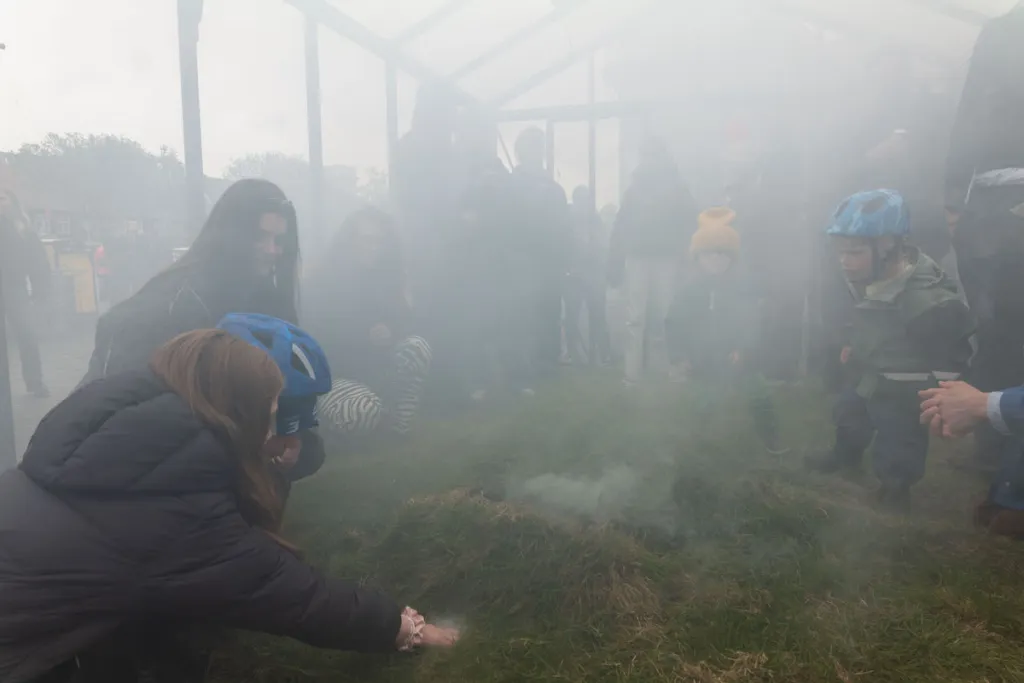 At the Reykjavík Arts Festival, Poetic Perfumes Mingle with Björk and Much More