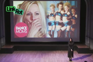 The Performance Lecture Is the Perfect Art Form for the Influencer Age