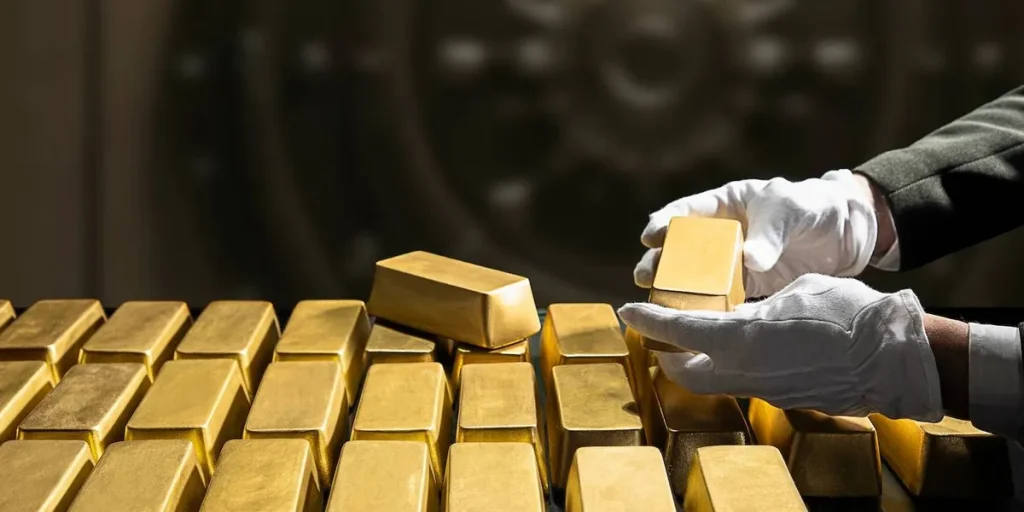 WGC: Central Banks Plan to Boost Gold Allocations as US Dollar Outlook Declines
