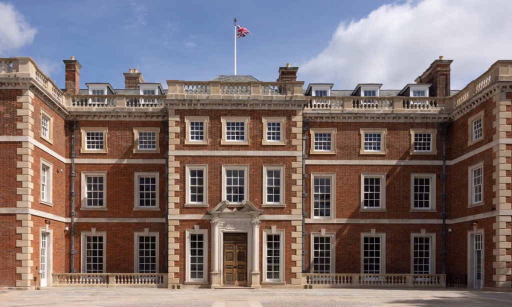 London mansion where ‘secret listeners’ spied on Nazi prisoners for intel opens as museum – The Art Newspaper