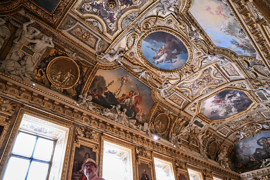 The Louvre’s Apollo Gallery Reopens, This Time Without Any Crown Jewels