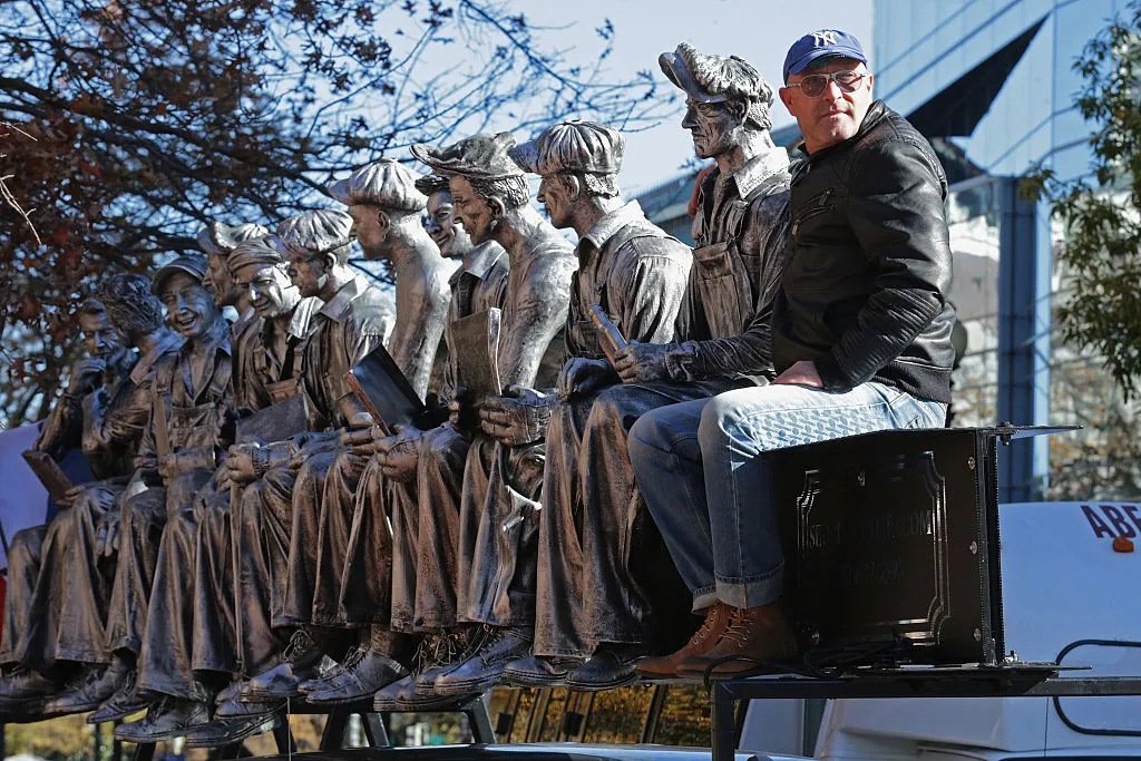 New York Sculptor Bet $100,000 on a Charlie Kirk Statue, Now No One Wants to Buy It