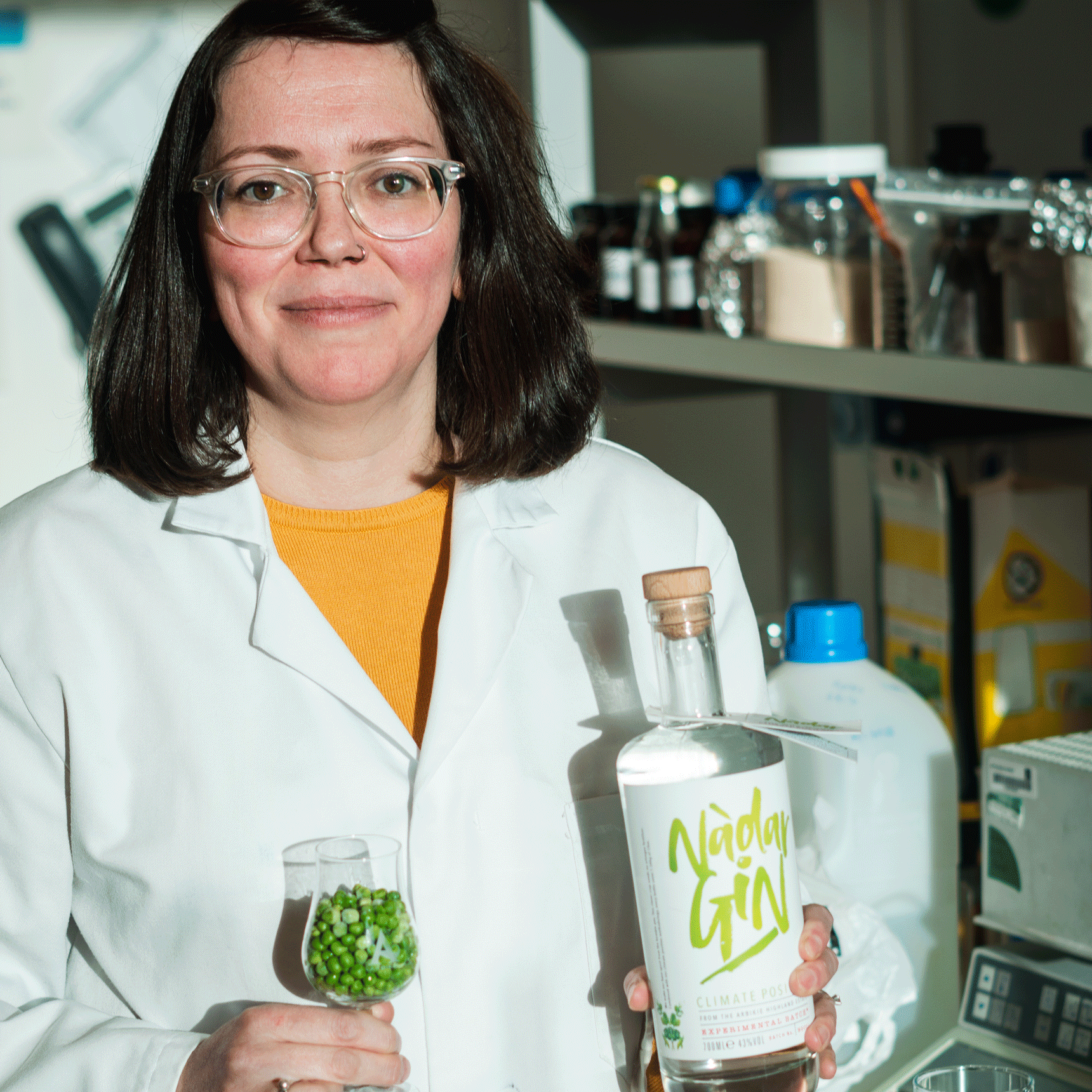 Master Distiller Kirsty Black with Nàdar Gin