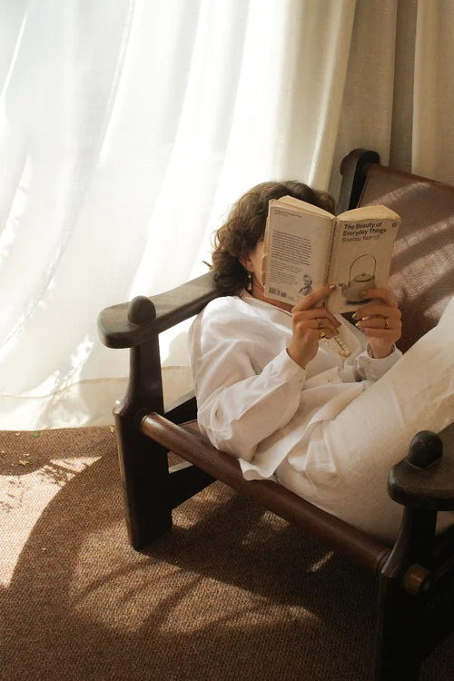 9 Artists on the Books They’re Reading This Summer