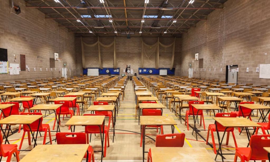 Art and design A-levels at lowest uptake since 2010, while GCSE figures remain steady – The Art Newspaper