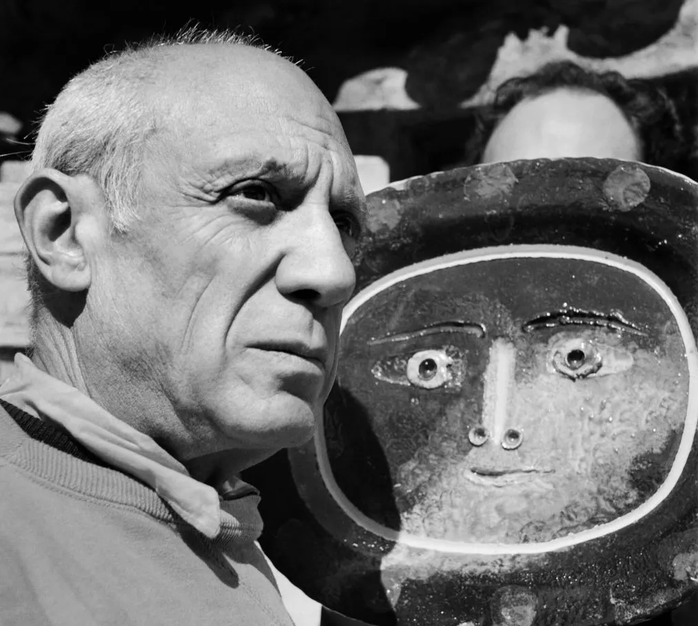 Eight Years After Its Theft, Picasso Etching Discovered Hanging in Milwaukee Apartment