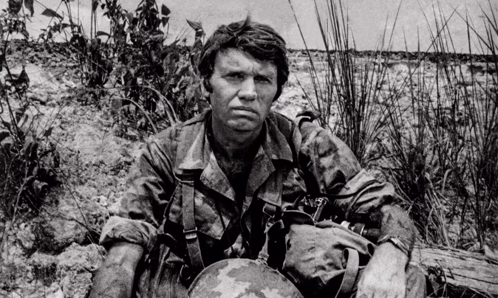 September Book Bag: from Don McCullin’s powerful Vietnam images to a behind-the-scenes dive into Paula Rego’s studio – The Art Newspaper