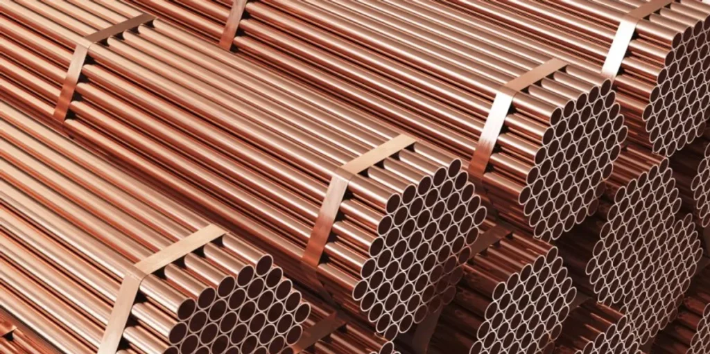 Copper Prices Near Record Levels as LME Inventories Sink on Tariff Fears